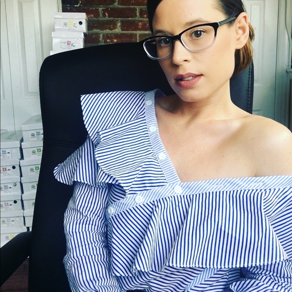 🆕 Alyssa Off The Shoulder Ruffle Top - Picture 7 of 8